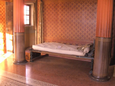 Villa Kerylos, sleeping room of THEODORE REINACH